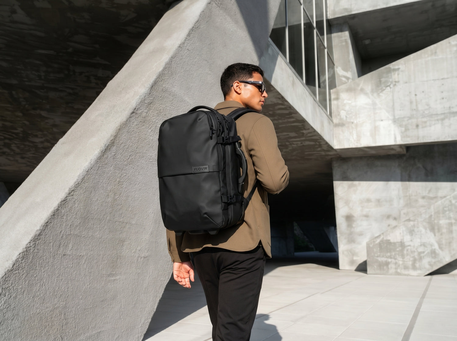 Vorell Aeropack packed for travel